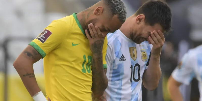 Saiba quando Neymar e Messi devem voltar a jogar por seus clubes