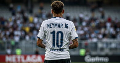 Neymar está de volta: camisa 10 do Santos deve enfrentar o Fluminense